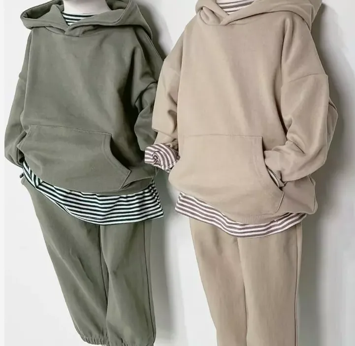 Basic Hoody - 8 Colors