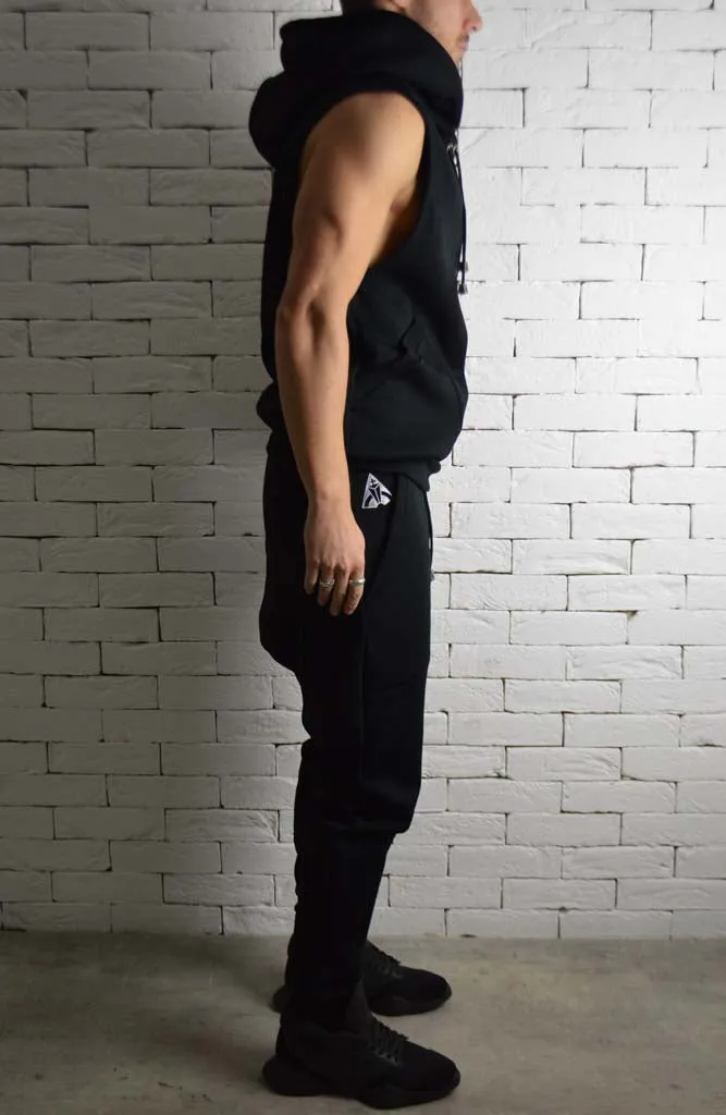 Directional Logo Sleeveless Hoodie - Black