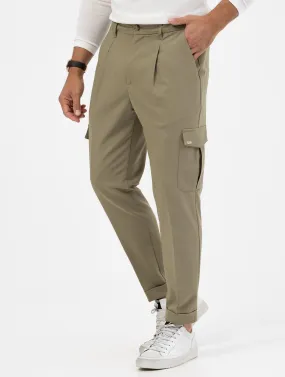 GARY CARGO PANTS IN GREEN