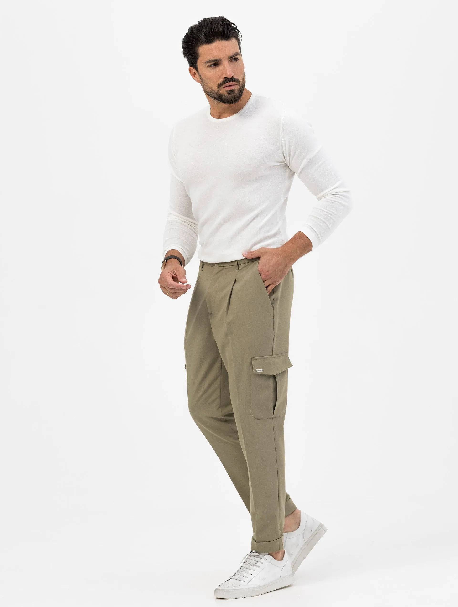 GARY CARGO PANTS IN GREEN