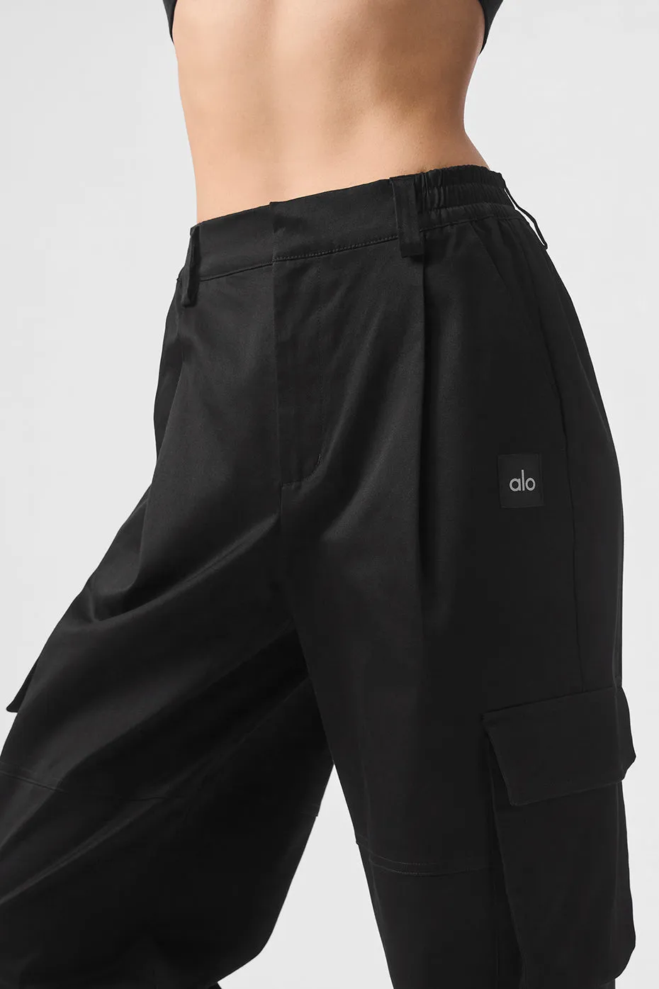 High-Waist Night Out Cargo Trouser - Black