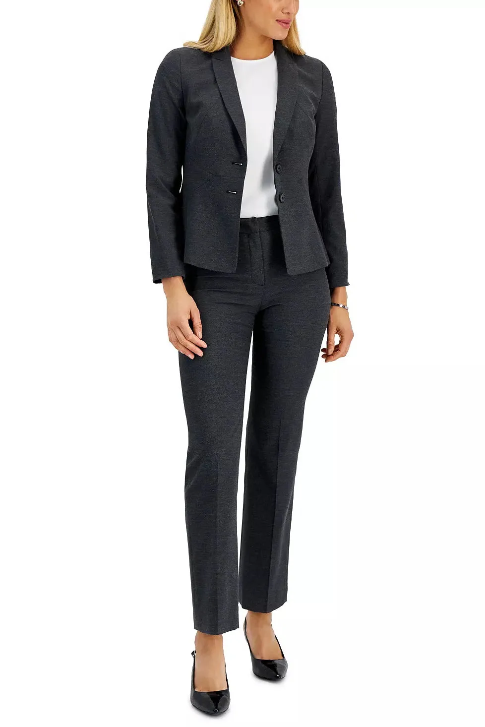 Le Suit lapel collar 2 button closure jacket seam detail with straight leg pant