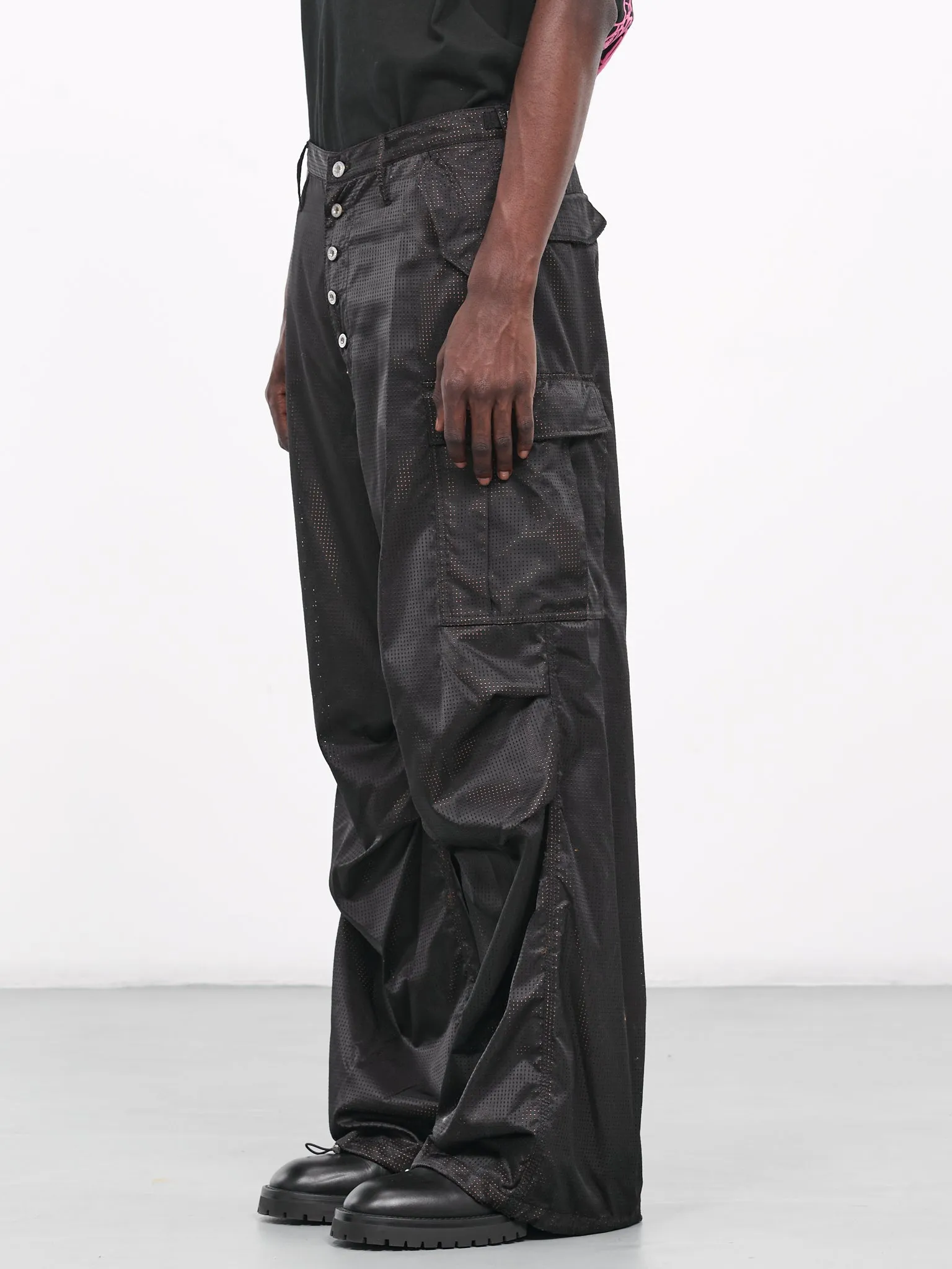 Nylon Cargo Pants (23AWPT12-BLACK)