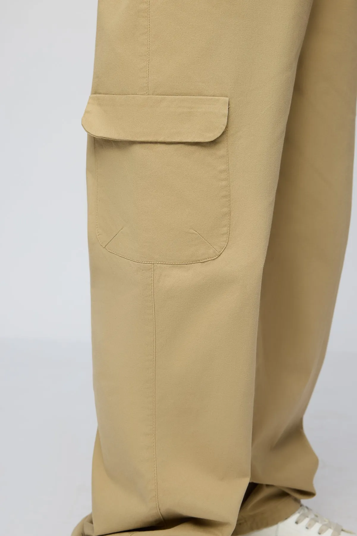 Oak Beige Men's Relaxed Fit Cargo Pants