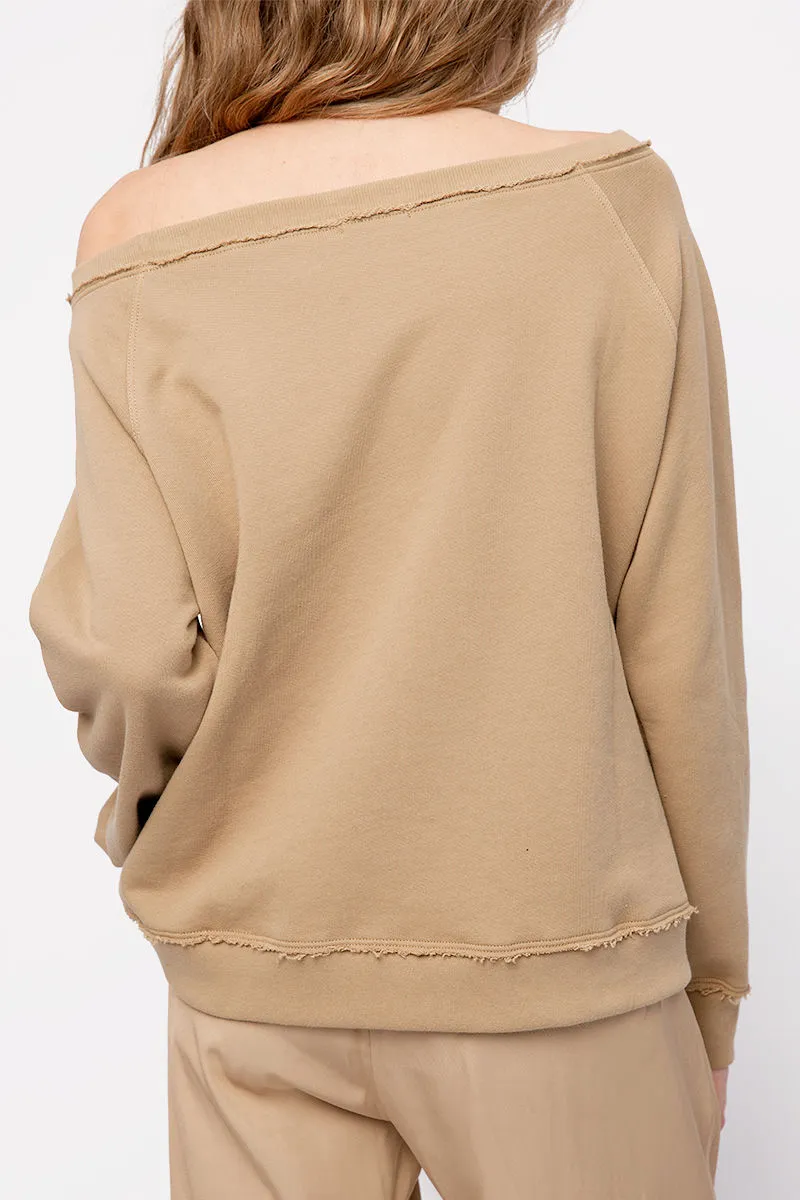 Off The Shoulder Sweatshirt in Dune