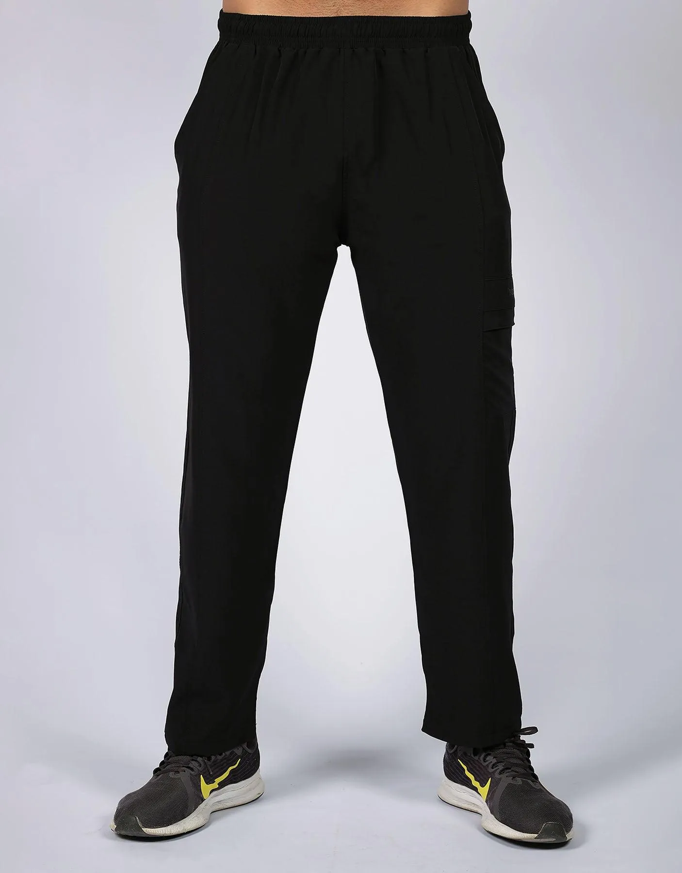 Straight Fit Cargo Trousers - Black