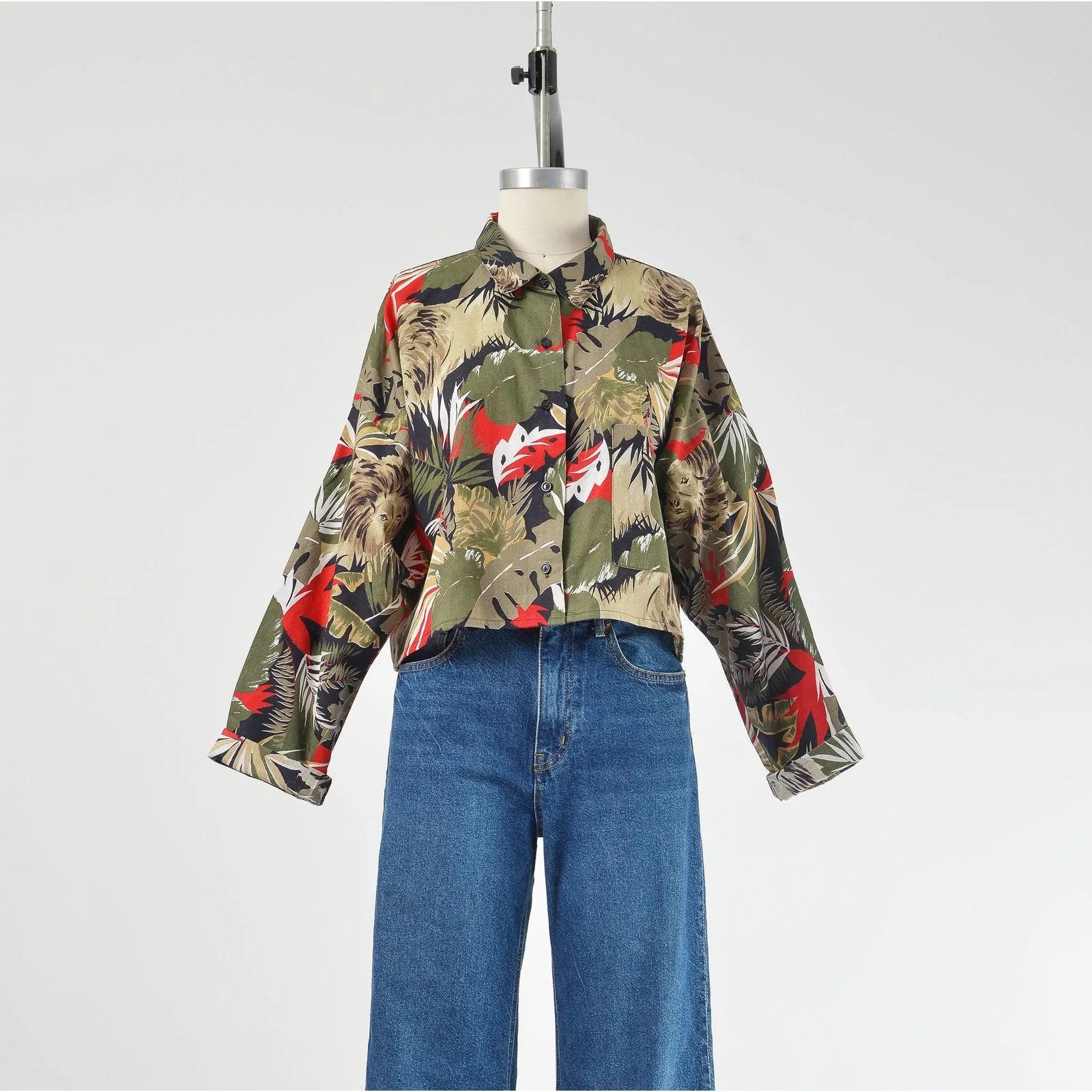 Vintage 80s Leaf Jungle Lion Print Cotton Collared Oversized Cropped Shirt size L XL