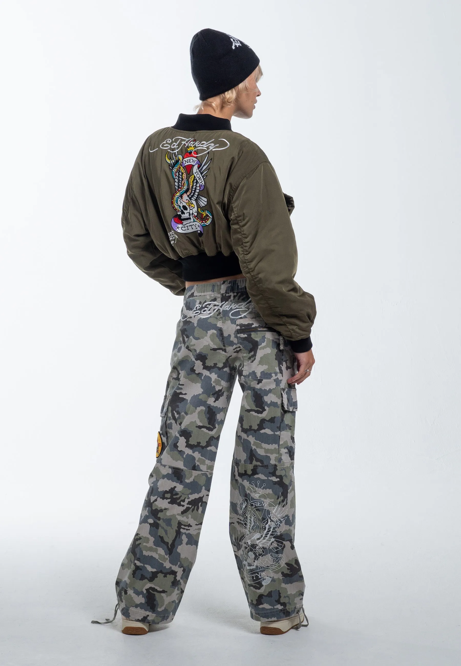 Womens Nyc Badge Cargo Trouser - Camo